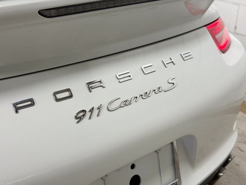 Certified 2014 Porsche 911 Carrera S RWD image 12