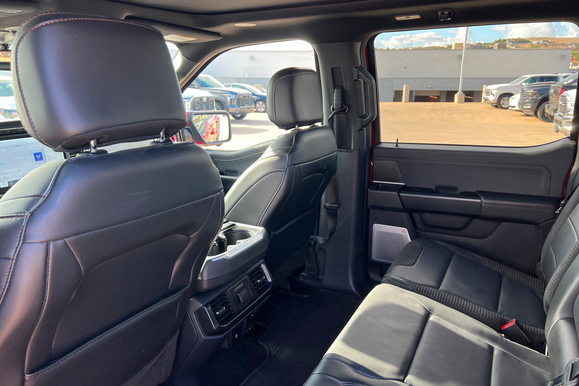 Used 2023 Ford F150 Raptor w/ Raptor 37 Performance Package AWD/4WD image 20