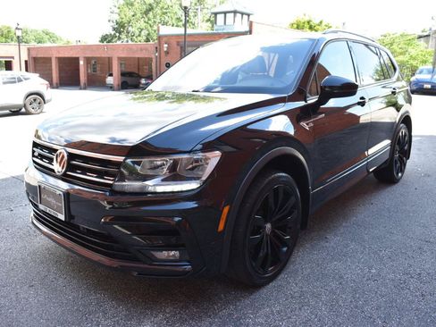 Used 2021 Volkswagen Tiguan SE R-Line AWD/4WD image 8