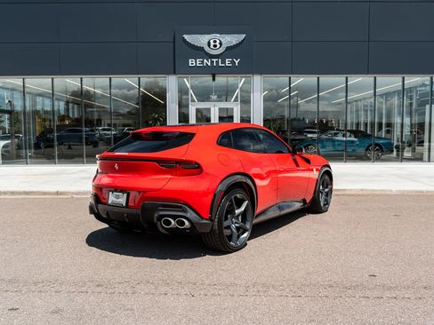 Used 2026 Ferrari Purosangue AWD/4WD image 3