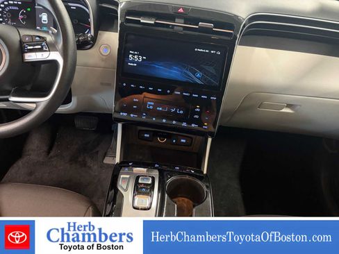 Used 2024 Hyundai Tucson Blue AWD/4WD image 17