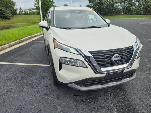 Used 2023 Nissan Rogue SV AWD/4WD image 8