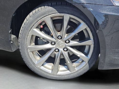 Used 2014 Lexus IS 250C w/ Luxury Package RWD image 18
