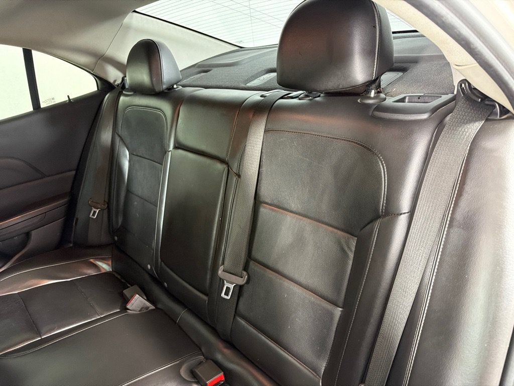 Used 2013 Chevrolet Malibu LT FWD image 18