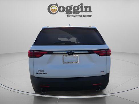 Used 2023 Chevrolet Traverse RS w/ LPO, Floor Liner Package image 5