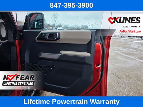 Used 2023 Ford Bronco Wildtrak image 29