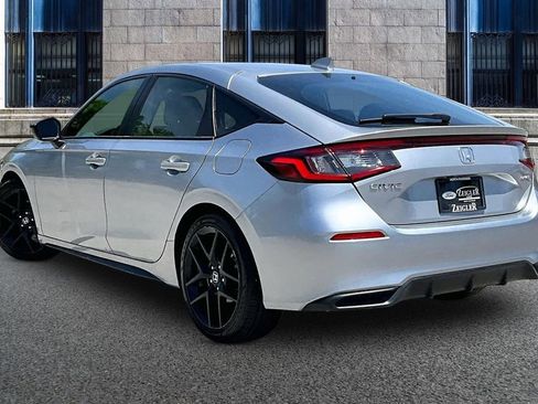 Used 2024 Honda Civic Sport image 10