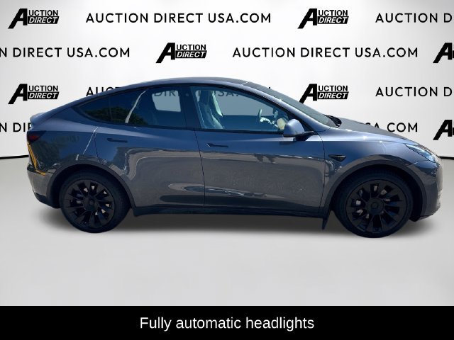 Used 2022 Tesla Model Y Long Range AWD/4WD image 20