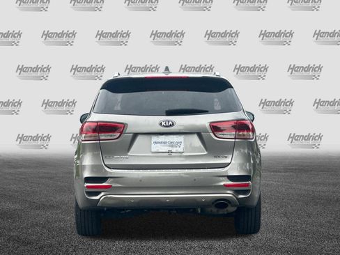 Used 2017 Kia Sorento SX AWD/4WD image 6