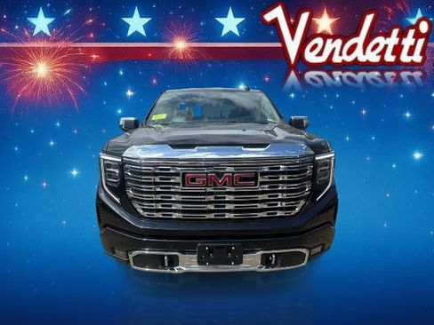 New 2026 GMC Sierra 1500 Denali w/ Denali Reserve Package AWD/4WD image 2