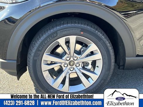 New 2026 Ford Explorer Active w/ Active Comfort Package image 11