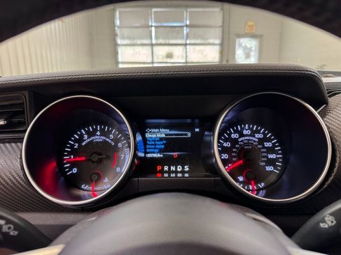 Used 2018 Ford Mustang Convertible image 28