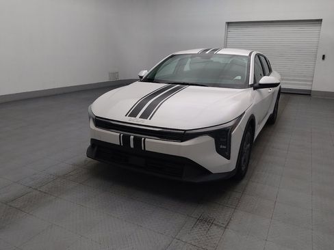 Used 2025 Kia K4 FWD image 15