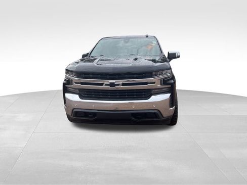 Used 2019 Chevrolet Silverado 1500 LT w/ Convenience Package image 4