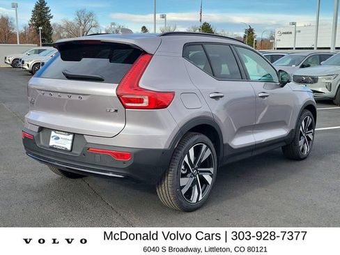 New 2026 Volvo XC40 B5 Ultra w/ Climate Package AWD/4WD image 5