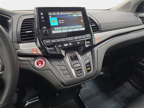 Used 2024 Honda Odyssey EX-L image 20
