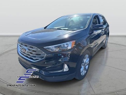 Used 2022 Ford Edge Titanium AWD/4WD image 7