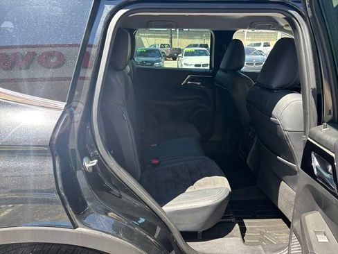 Used 2023 Mitsubishi Outlander SE image 51