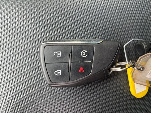 Used 2025 Chevrolet Equinox LT FWD image 25