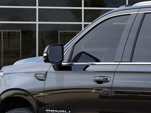 New 2026 GMC Yukon XL Denali Ultimate AWD/4WD image 12