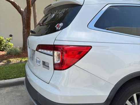 Used 2021 Honda Pilot EX-L image 11