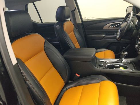Used 2018 Chevrolet Traverse LT image 21
