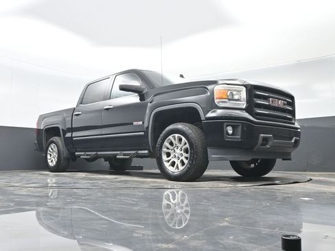 Used 2015 GMC Sierra 1500 SLT w/ All-Terrain Package AWD/4WD image 44