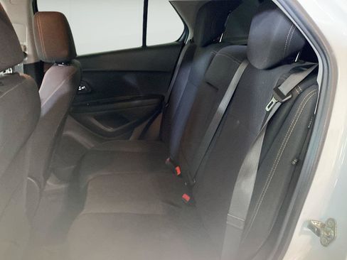 Used 2019 Chevrolet Trax LS w/ Tint and Cruise Package FWD image 22
