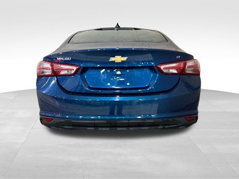 Used 2019 Chevrolet Malibu LT FWD image 4