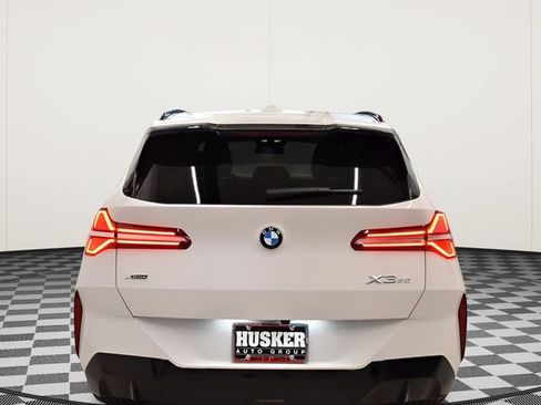 Used 2025 BMW X3 xDrive30i AWD/4WD image 11