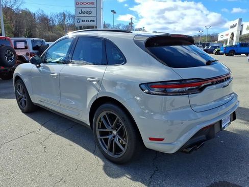 Used 2023 Porsche Macan Turbo image 6