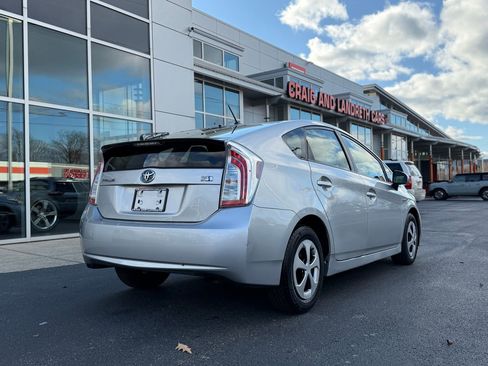 Used 2012 Toyota Prius Two image 4