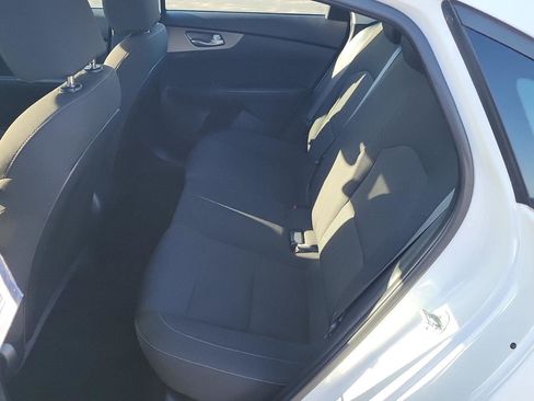 Used 2020 Kia Forte LXS image 5