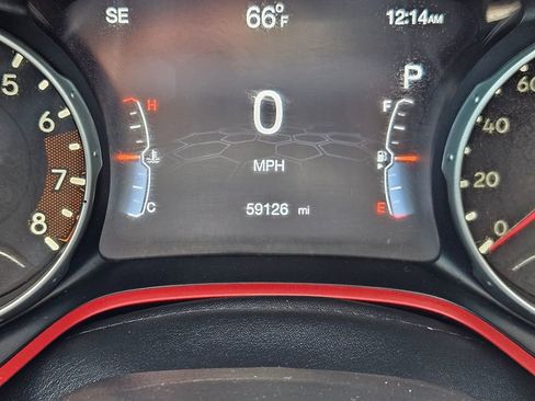 Used 2020 Jeep Compass Trailhawk AWD/4WD image 16