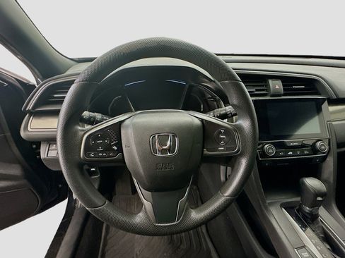 Used 2018 Honda Civic EX image 18