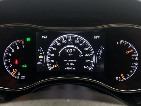 Used 2016 Jeep Grand Cherokee Limited 75th Anniversary AWD/4WD image 20