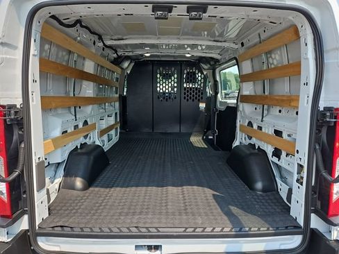 Used 2025 Ford Transit 250 Low Roof w/ Exterior Upgrade Package RWD image 5