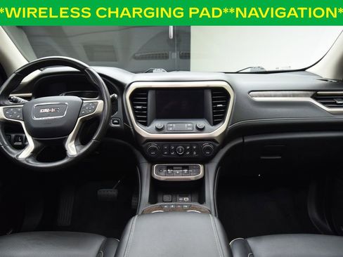 Used 2021 GMC Acadia Denali w/ Denali Technology Package image 4