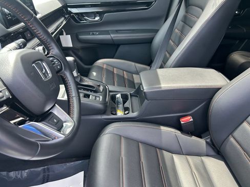 Used 2025 Honda CR-V Sport Touring image 9
