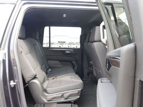 New 2026 Chevrolet Suburban LS w/ LPO, Dark Essentials Package AWD/4WD image 38