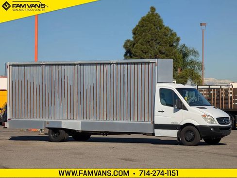 Used 2007 Dodge Sprinter 3500 RWD image 1