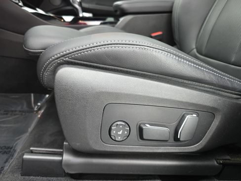 Used 2024 BMW X3 M40i AWD/4WD image 29