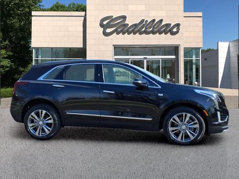 New 2026 Cadillac XT5 Premium Luxury AWD/4WD image 6