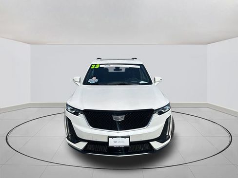 Certified 2023 Cadillac XT6 Sport w/ Technology Package AWD/4WD image 2