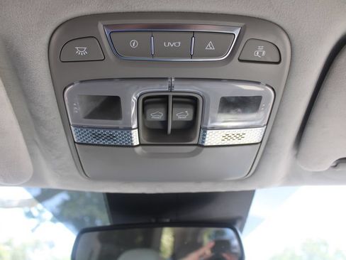 Certified 2022 Kia Telluride SX w/ SX Prestige Package AWD/4WD image 63