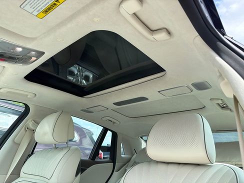Used 2025 Genesis G90 3.5T AWD/4WD image 33