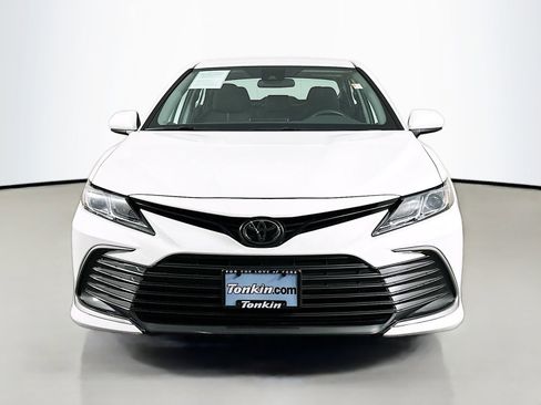 Used 2024 Toyota Camry LE image 2