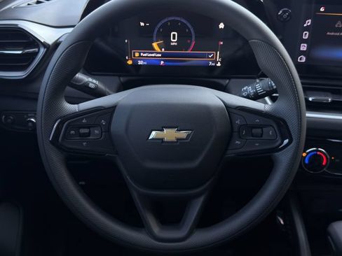 New 2026 Chevrolet TrailBlazer LT w/ Driver Confidence Package FWD image 12