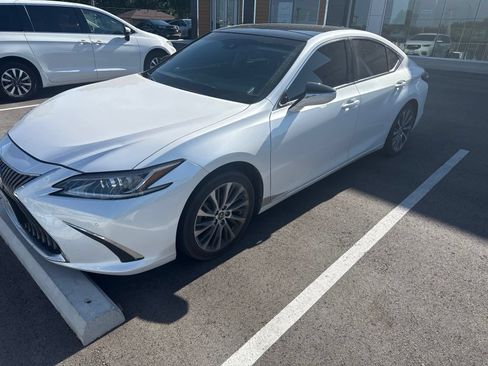 Used 2019 Lexus ES 350 w/ Premium Package FWD image 1