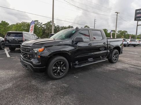 Used 2023 Chevrolet Silverado 1500 Custom RWD image 4